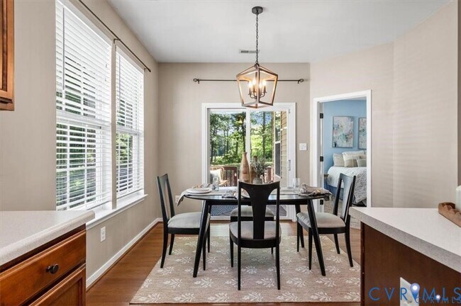 Building Photo - 7319 Vicenzo Dr