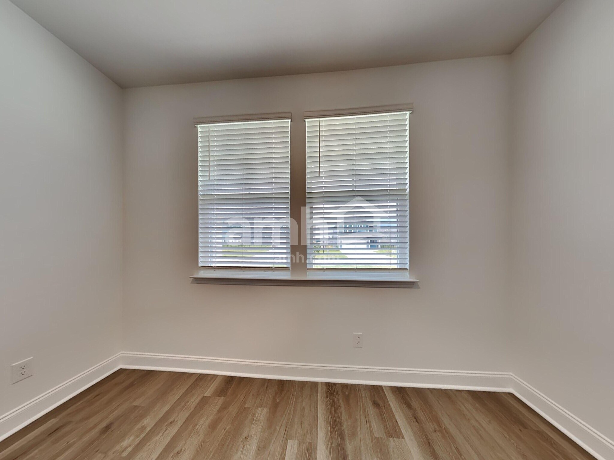 Building Photo - 567 Plumeria Ln