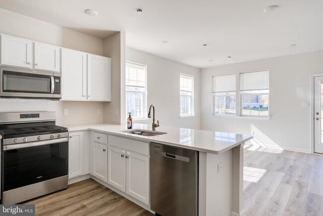 Building Photo - 69 Nelsons Wy