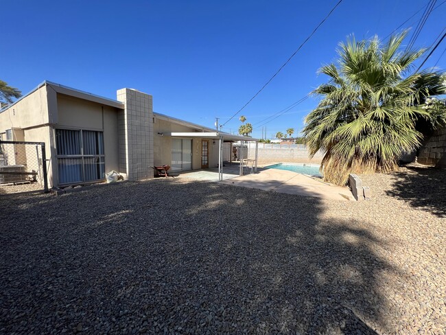 Building Photo - 1880 Caballero Way