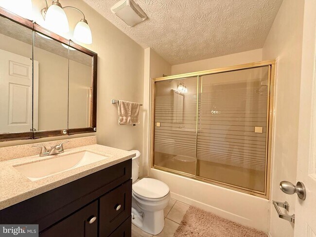 Building Photo - 8152 Mandan Terrace