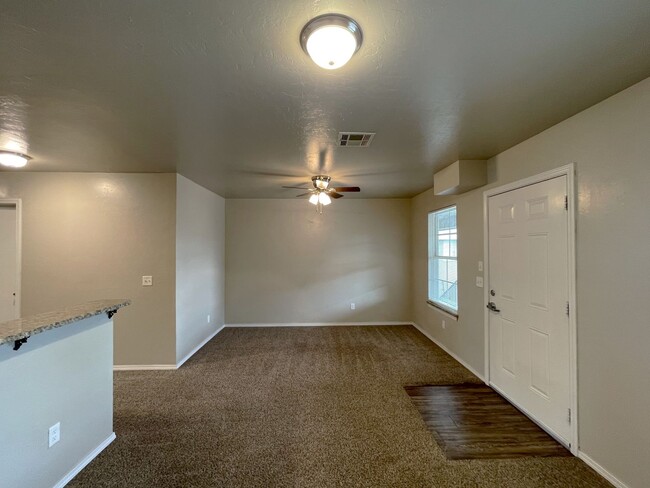Building Photo - 2442 NW 39th St