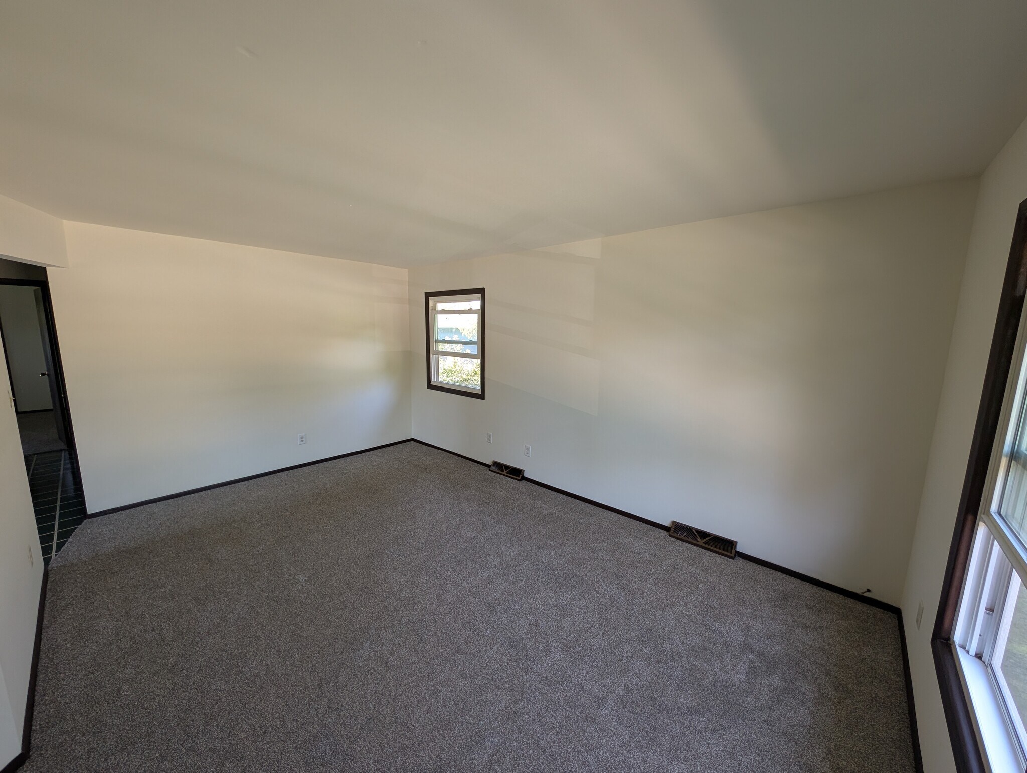 Living Room - 224 Pleasant St