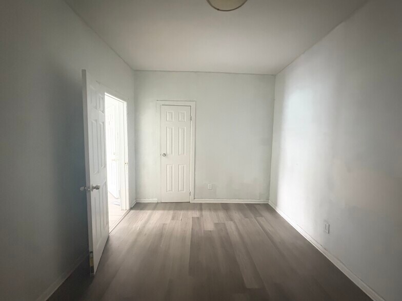 Building Photo - 202 Ocean Ave