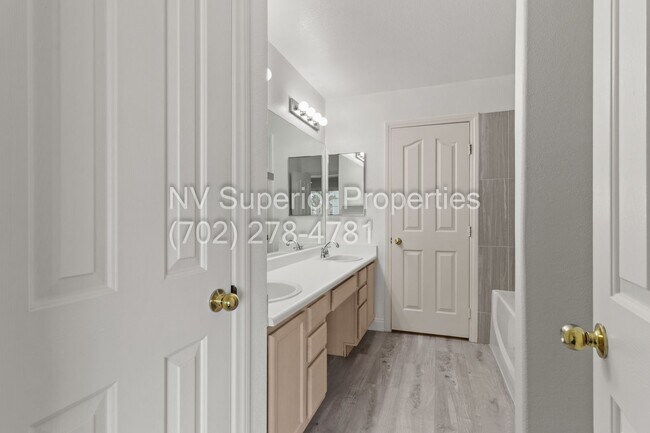 Building Photo - 2900 Soda Creek Ln