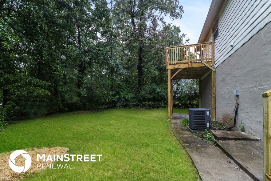 Building Photo - 3020 Orbit Cir