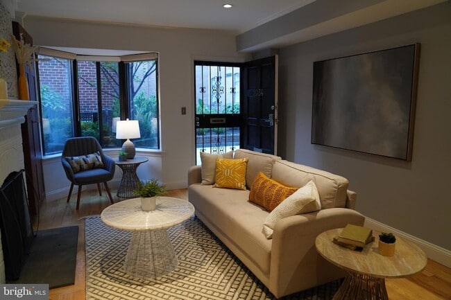 Building Photo - 1034 Paper Mill Ct