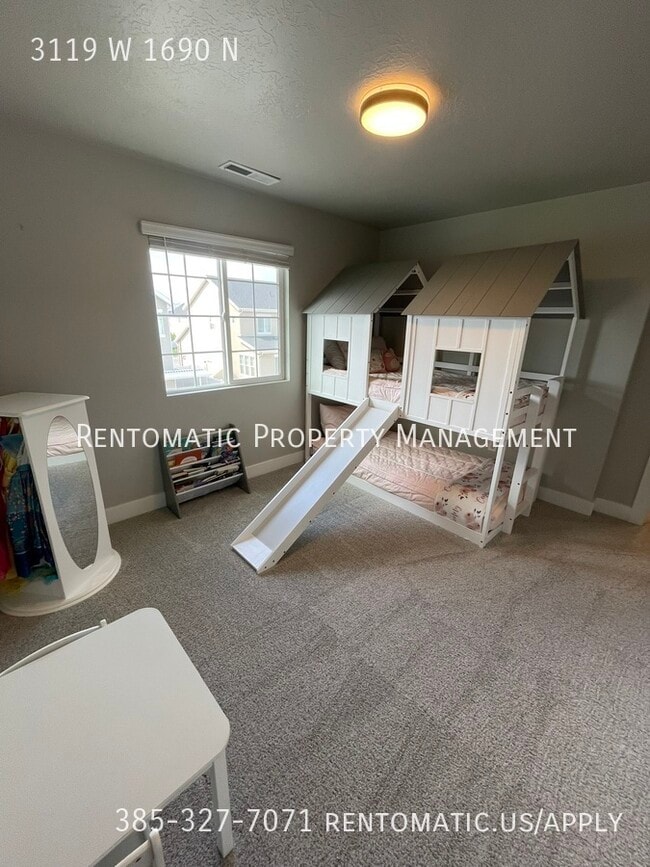 Building Photo - 3119 W 1690 N
