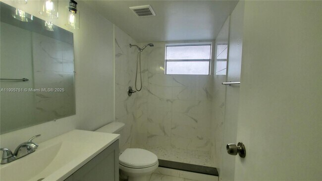 Building Photo - 14180 SW 84th St