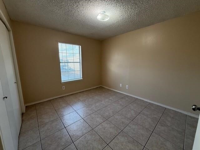 Building Photo - 1502 E San Pedro St