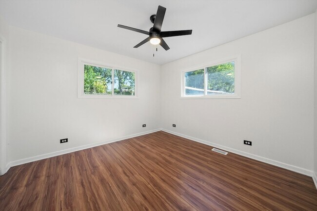 Building Photo - 1515 Highland Ave