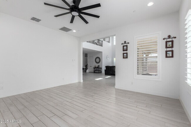 Building Photo - 12637 W Cassia Trail