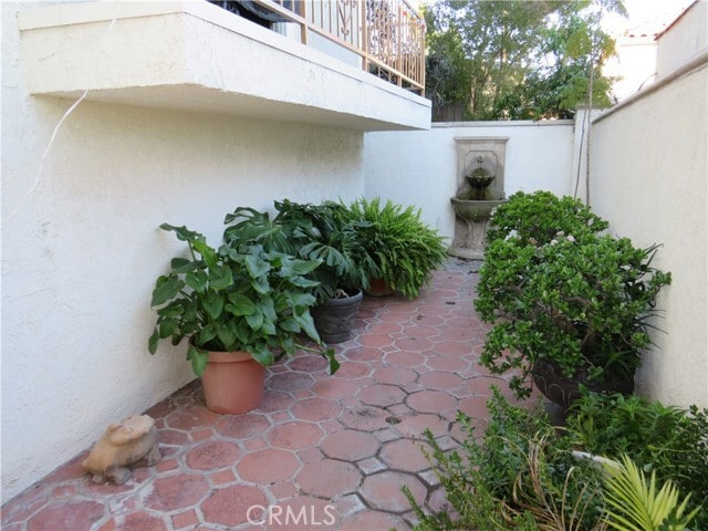 Building Photo - 3935 Bluff Pl