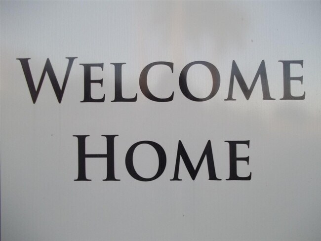 Building Photo - 801 Lyons Rd