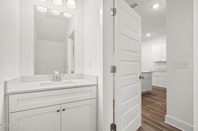Building Photo - 188 Ellery Ln