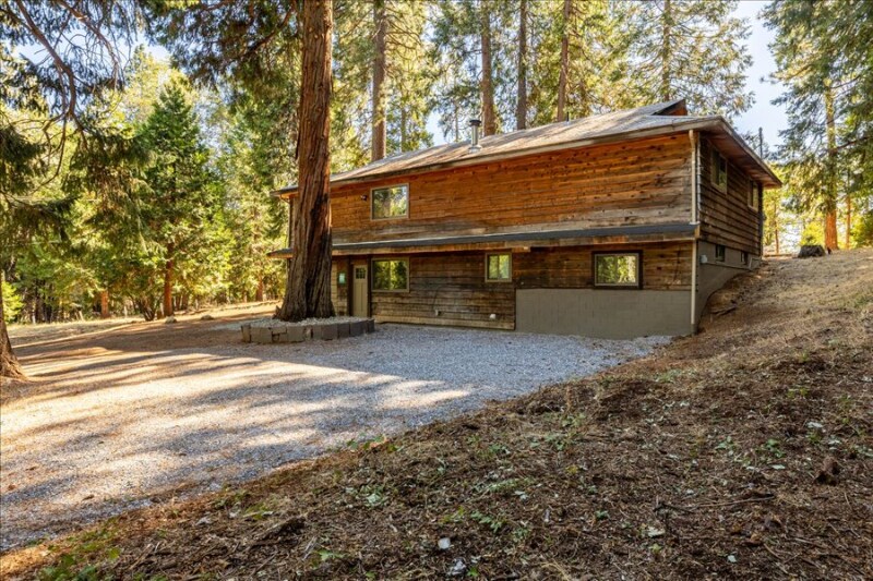 Primary Photo - 5401 Shangrala Ln