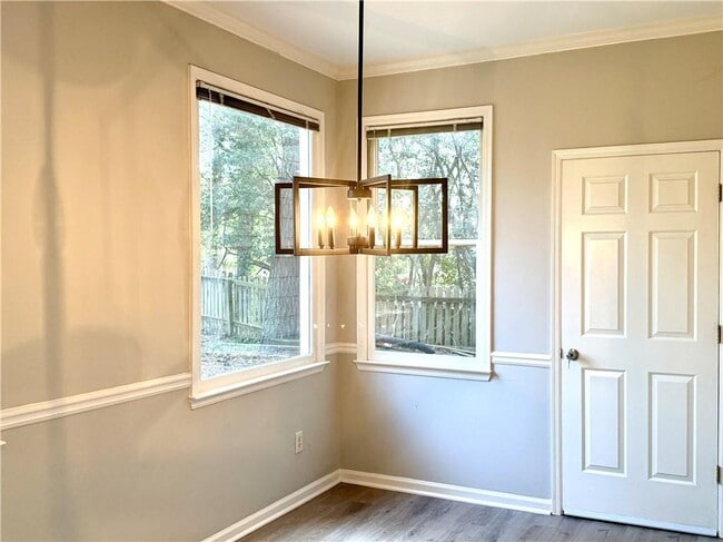 Building Photo - 11175 Linbrook Ln