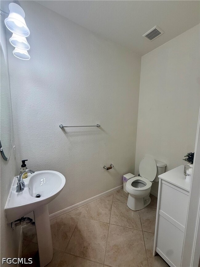 Building Photo - 10020 Via Colomba Circle