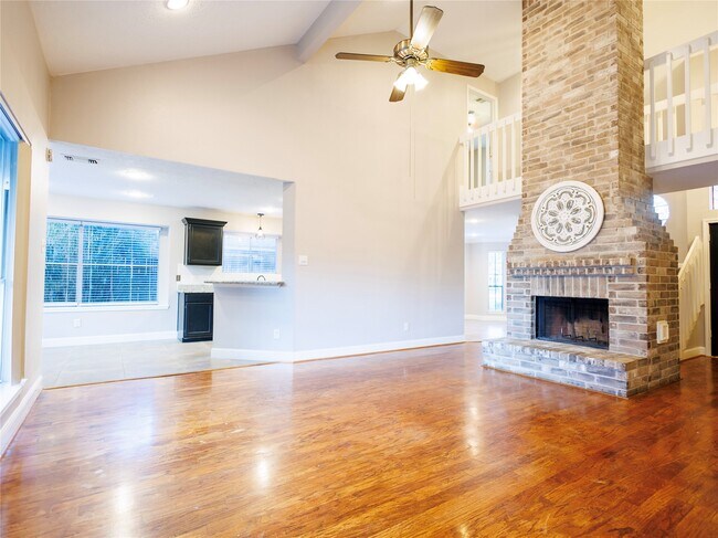 Building Photo - 16307 Mulberry Run Ct