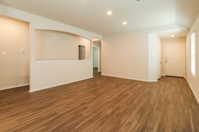 Building Photo - 14088 Lahontan Dr