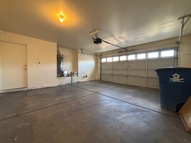 Building Photo - 5344 Dawes Ct