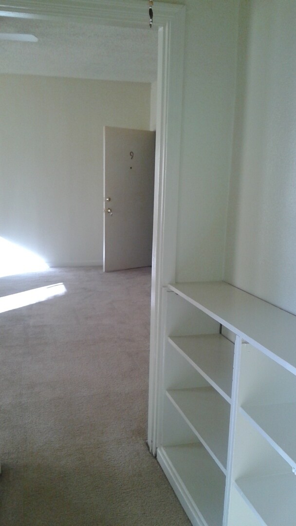 Building Photo - 461 W Colorado St