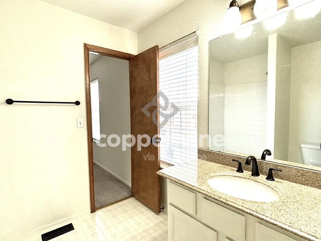 Building Photo - 3070 S Princess Cir