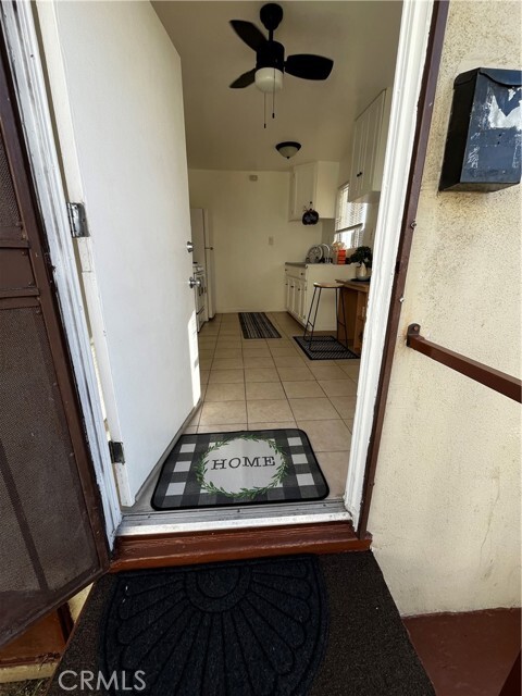 Building Photo - 4522 Normandie Ave