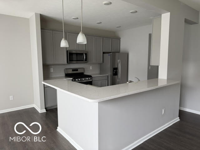 Building Photo - 6389 Wasco Dr