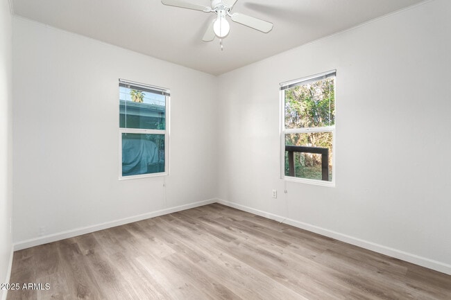 Building Photo - 1235 S Roosevelt St