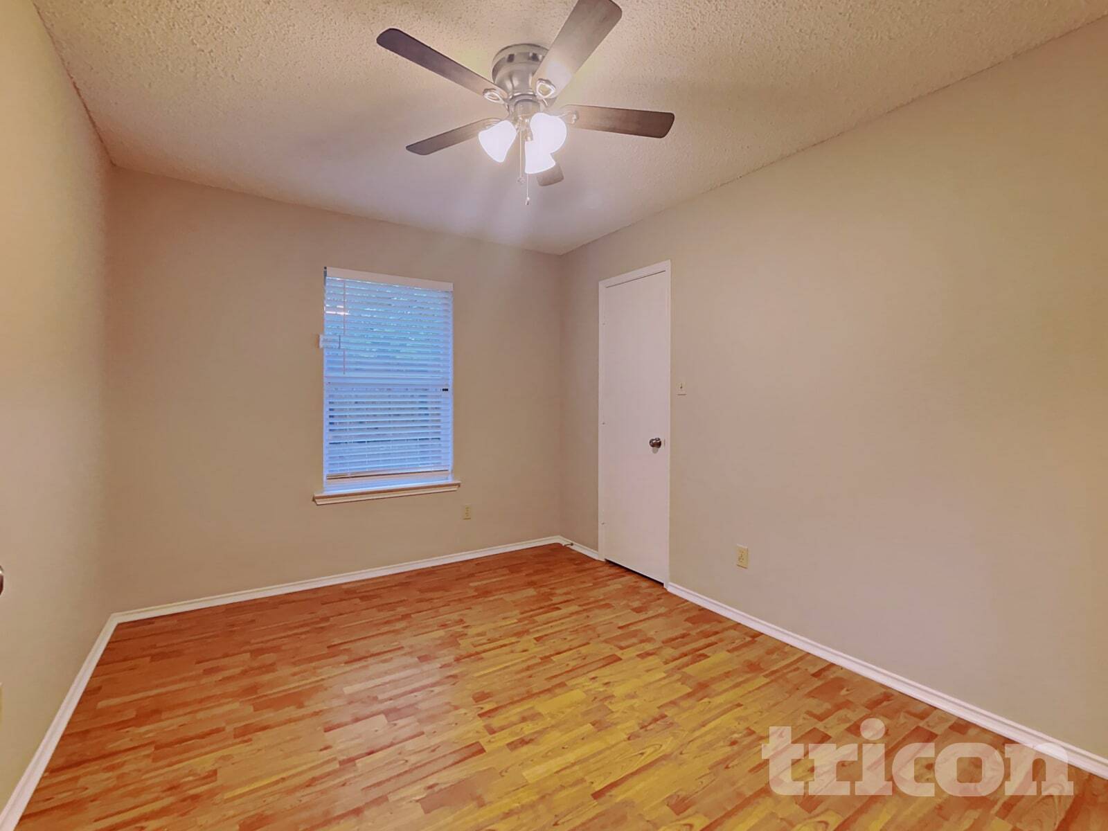 Building Photo - 202 Cutting Horse Ln