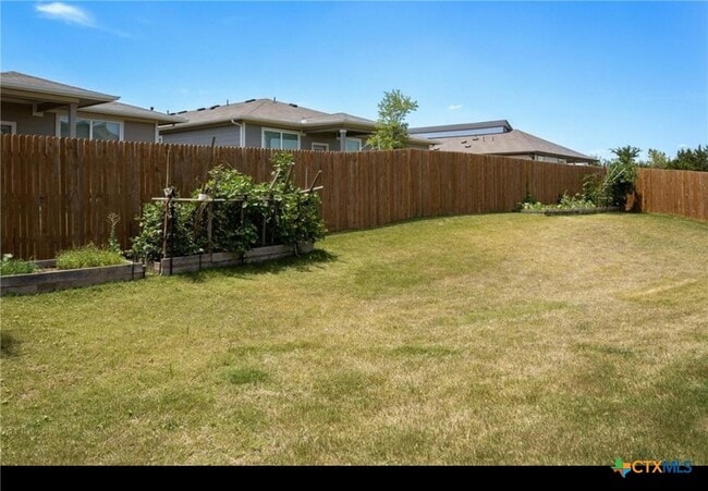 Building Photo - 14020 Neskar Dr