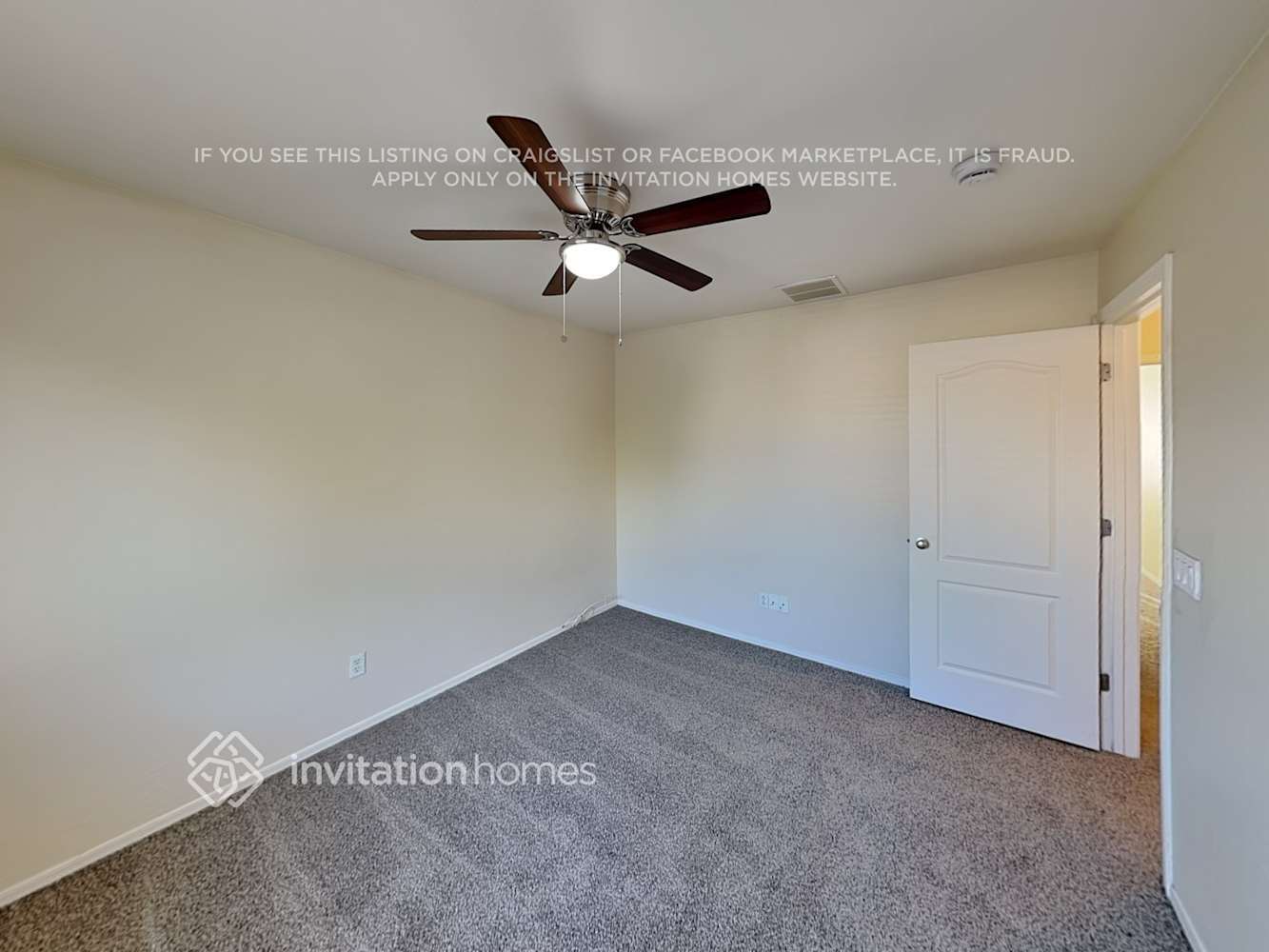 Building Photo - 10018 N 115th Dr