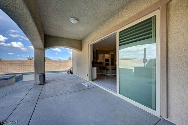 Building Photo - 358 Elder View Dr