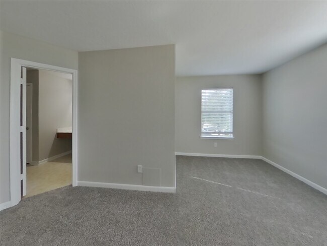 Building Photo - 20603 Fair Castle Dr