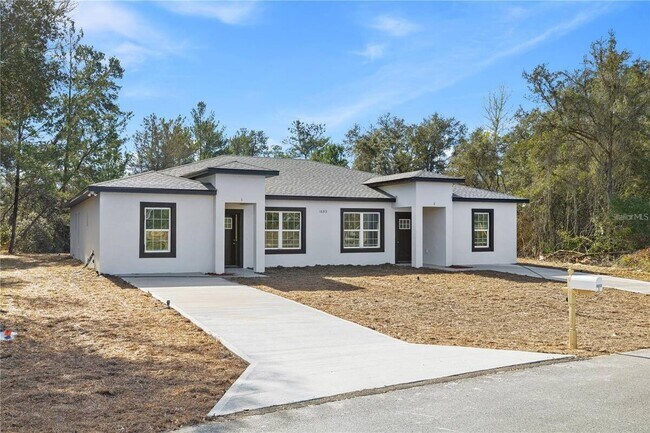Building Photo - 16082 SW 35th Court Rd