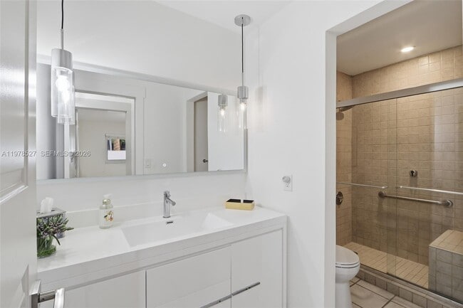 Building Photo - 8105 SW 81st Ct