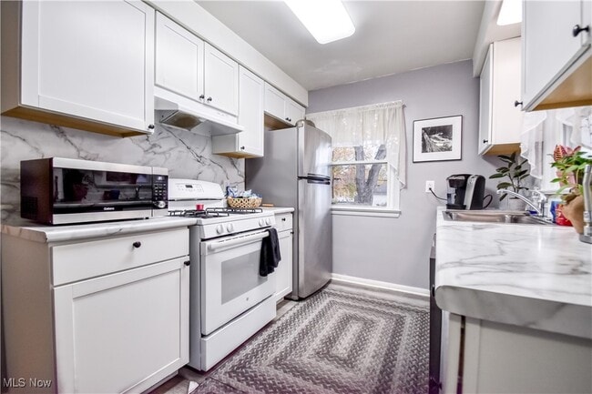 Building Photo - 5134 Harmony Ln