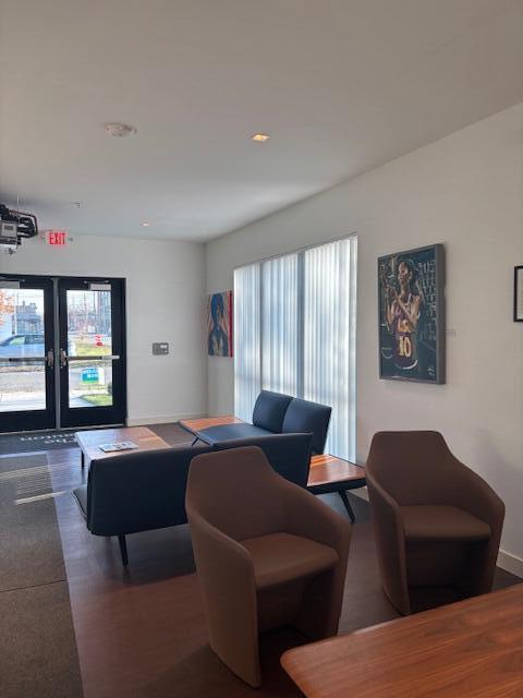 Building Photo - 503 Horton St