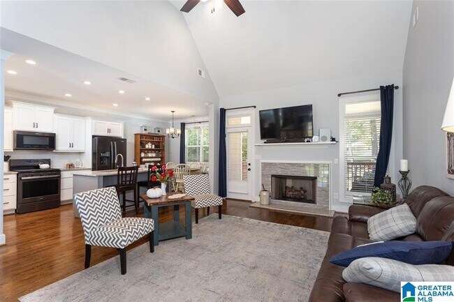 Building Photo - 1011 Creel Dr