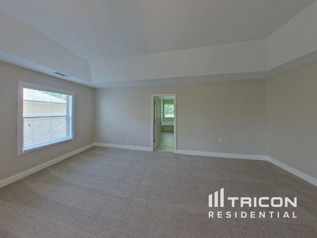 Building Photo - 4677 Marching Ln