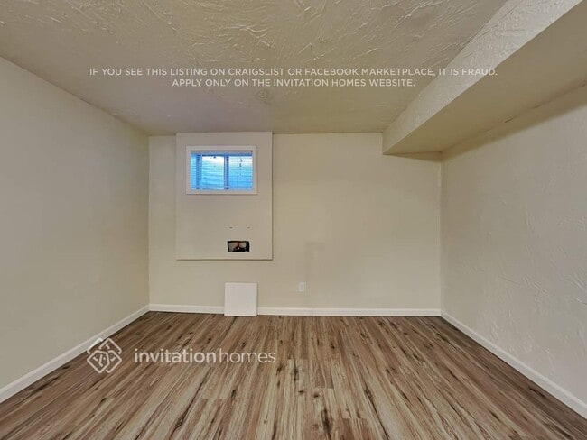 Building Photo - 848 Hubbard Dr