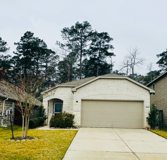 Building Photo - 10473 Pineland Dr