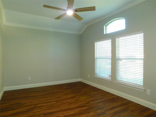 Building Photo - 4605 Dogwood Dr