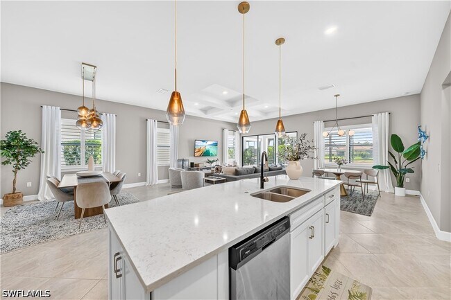 Building Photo - 19649 Aqua View Ln