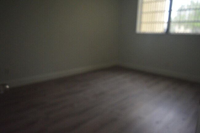 Building Photo - 6091 NW 61st Ave