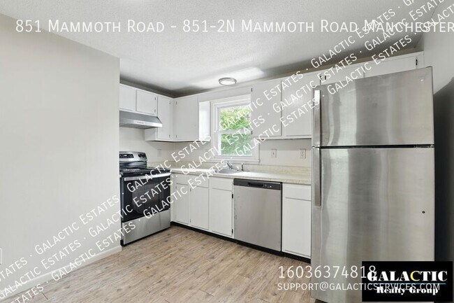 Building Photo - 851 Mammoth Rd