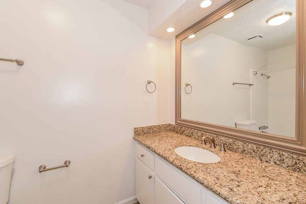 Building Photo - 6511 Gleneagles Dr