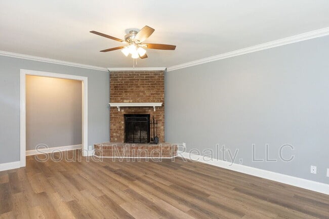 Building Photo - 1311 Dogwood Ln NW