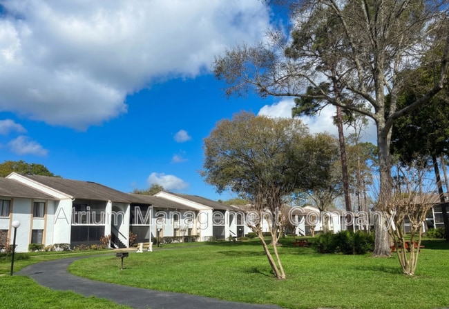 Building Photo - 8203 Sun Spring Cir